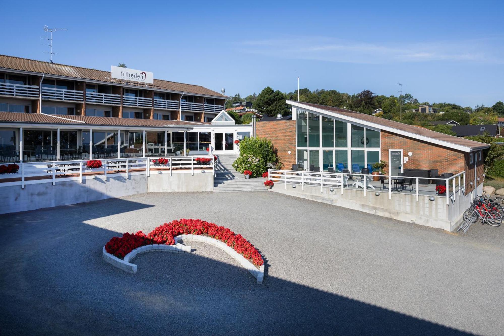 Hotel Friheden Allinge-Sandvig Exterior photo